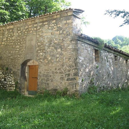 Hotel Casale Isola del Gran Sasso dʼItalia Extérieur photo